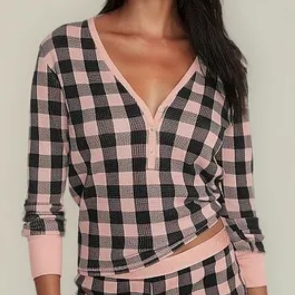 Victoria Secret long sleve Size S